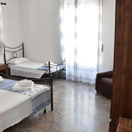 Plaza Apartment