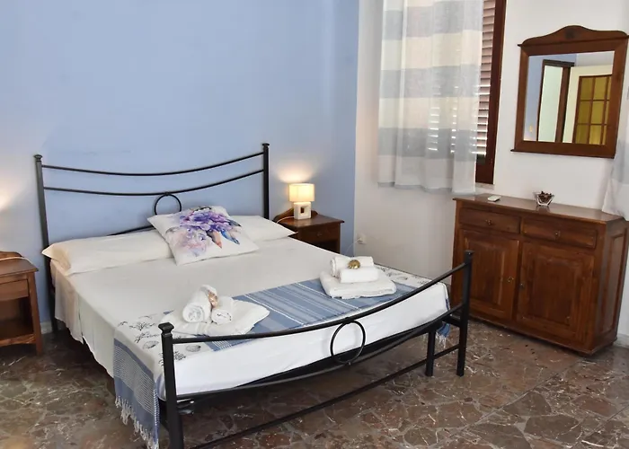 Plaza * Giardini Naxos