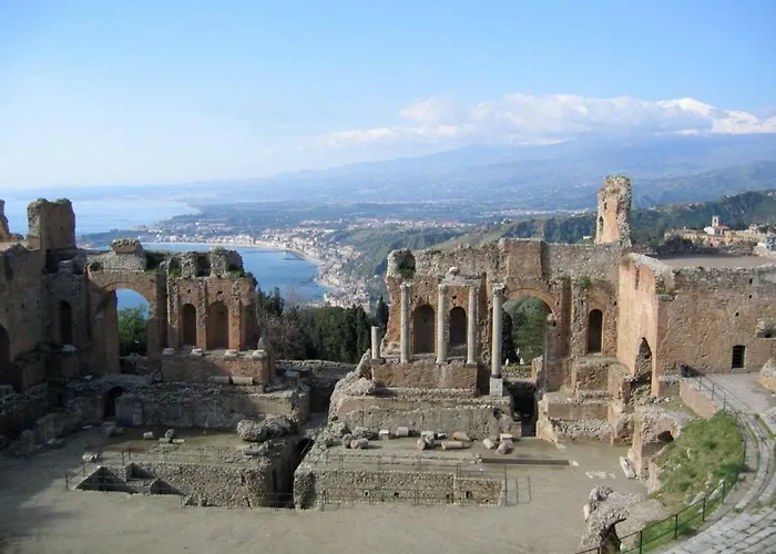 アパート Plaza ジャルディーニ・ナクソス